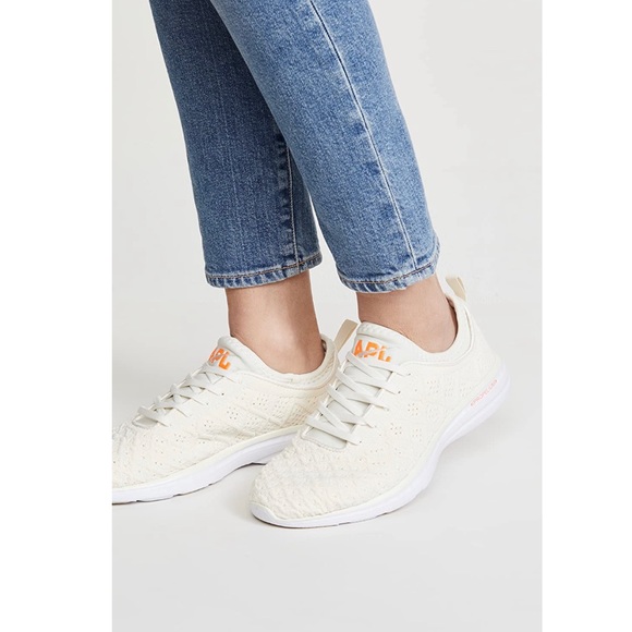 APL Techloom Phantom Sneakers - Picture 1 of 8